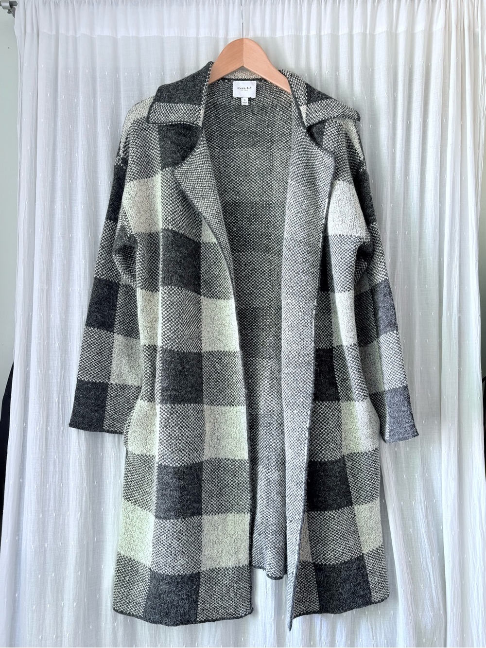 Gilli Black & Gray Plaid Open-Front Long Cardigan
